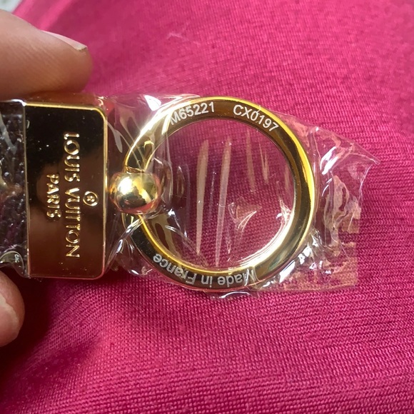 COPY - DRAGONNE KEY HOLDER - Picture 2 of 5